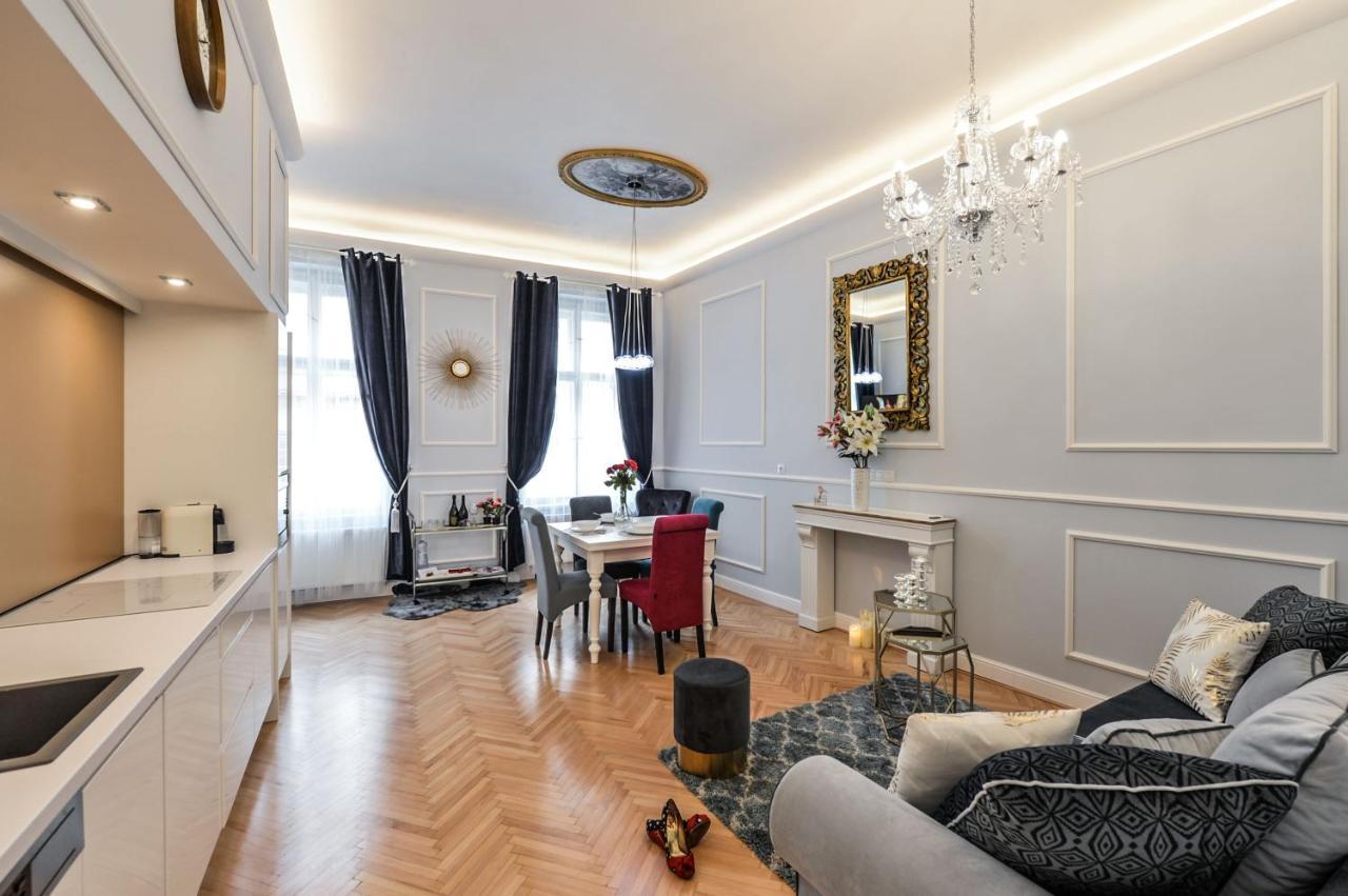 Vogue Apartment Near By Wenceslas Square Prag Exterior foto